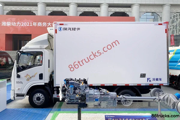 SHACMAN Light Truck Delong K3000 Lightweight Version 150 hp 4X2(6 wheels) 4.08m Refrigerated Truck (China VI) Exterior (3) | 86Trucks