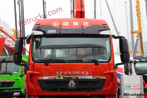 Sinotruk HOWO TX Heavy Truck 440 hp 6X4(10 wheels) Truck-mounted Crane Tractor Truck (Hongchang Tianma Brand) Exterior (3) | 86Trucks
