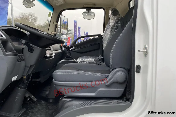 SHACMAN Light Truck Delong K3000 130 ch 4X2(6 roues) 4,18 m AMT automatique camion léger fourgon à cabine simple (China VI) (2) | 86Trucks