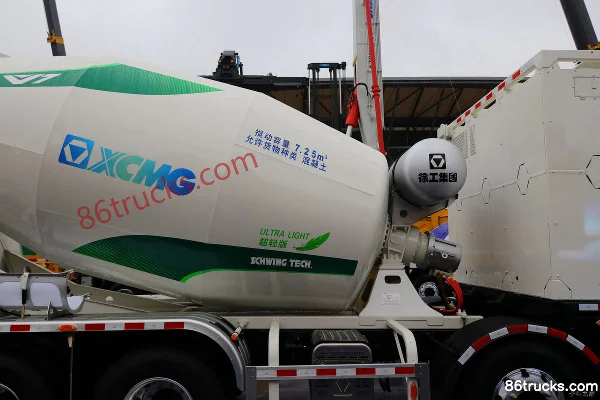 XCMG Hanfeng G5 8X4(12 wheels) 7.2 m³ electric concrete mixer truck (G4802D) Chassis (1) | 86Trucks