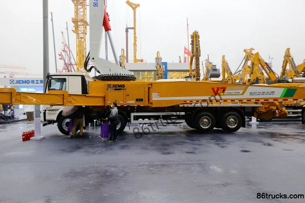 XCMG Hanfeng P5 460hp 8X4(12 wheels) concrete pump truck Exterior (3) | 86Trucks