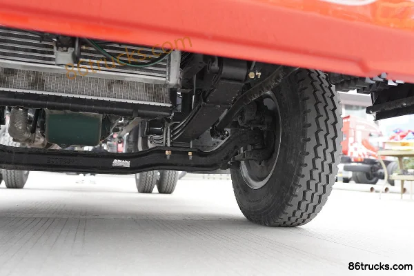 FAW Jiefang Hu VH 156hp 4X2(6 wheels) 4.16m single-row cage cargo light truck (7-speed) Chassis (3) | 86Trucks