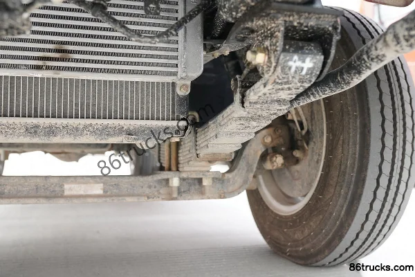 FAW Hongta FAW Jiefang Classic 2 Series 95hp 4X2(6 wheels) 3.2m dump truck Chassis (3) | 86Trucks