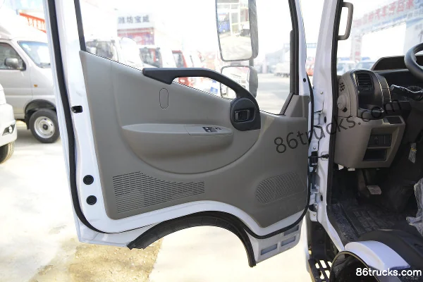 Dongfeng Duolika D6-S modèle 2018 95 ch 4X2(6 roues) camion léger à ridelles 4,17 m cabine simple (2) | 86Trucks
