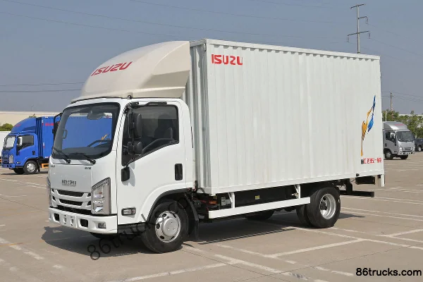 Jiangxi Isuzu Yifang EV 4.5T 163 hp 4X2(6 wheels) 4.2m Single-row Pure Electric Box Van Light Truck Exterior (3) | 86Trucks
