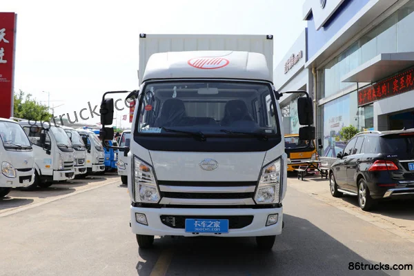 Yuejin Fuyun X500 143 hp 4X2(6 wheels) 4.2m Refrigerated Truck Exterior