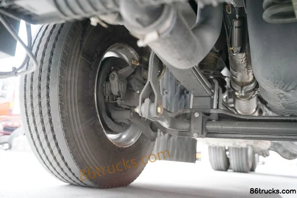 Sinotruk Sitrak G7 heavy truck 480 hp 6X4(10 wheels) LNG tractor truck (China VI) Chassis (2) | 86Trucks