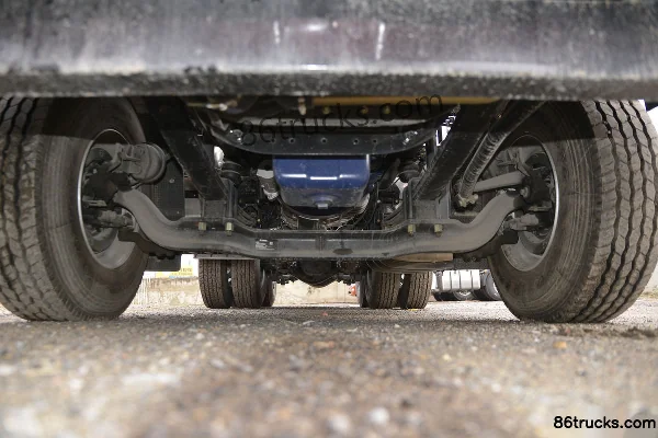 Changzheng Auto Fenghuang C5 Heavy Truck 430 hp 6X4(10 wheels) Tractor Truck Chassis (1) | 86Trucks