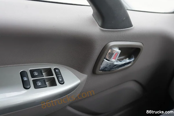 Foton Aoling Zhilan 4,5T 4,14 m camion léger fourgon à cabine simple 100% électrique 4X2(6 roues) Intérieur (2) | 86Trucks