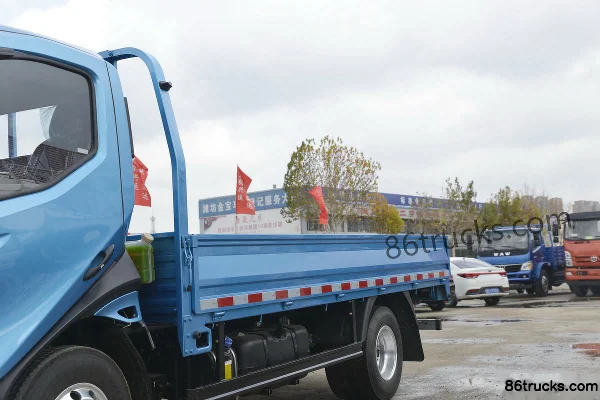 Feidi5 2L CNG 150 ch 4X2(6 roues) Longtai 8 vitesses 4,15 m camion léger à ridelles cabine simple Carrosserie (1) | 86Trucks