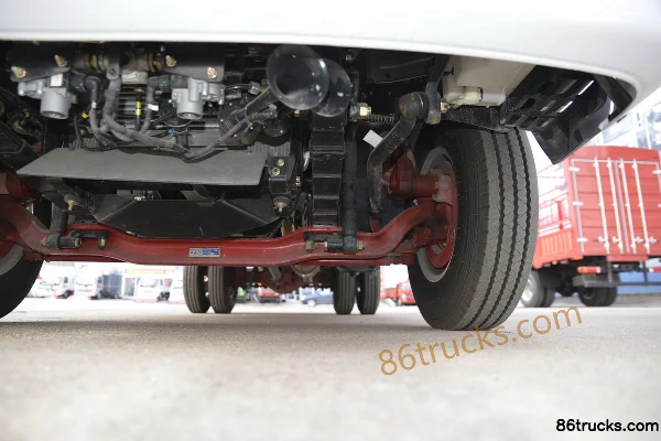 Dongfeng Kaipute K6-N 115hp 4X2(6 wheels) 4.13m Single Row Flatbed Light Truck Chassis (3) | 86Trucks