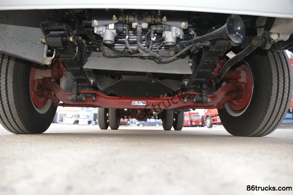 Dongfeng Kaipute K6-N 115hp 4X2(6 wheels) 4.13m Single Row Flatbed Light Truck Chassis (1) | 86Trucks