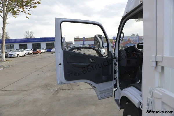 Dongfeng Kaipute K6-M 2018 115 ch 4X2(6 roues) camion léger à ridelles à cabine simple 4,17 m (1) | 86Trucks
