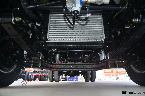 Foton Ollin TX 110 hp 4X2(6 wheels) 4.23m Single Row Flatbed Light Truck Chassis (1) | 86Trucks