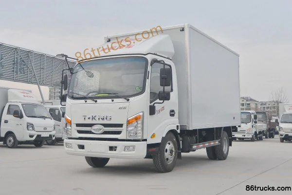 Tangjun Ouling T3 Series 130hp 4X2(6 wheels) 4.15m Single Row Van Light Truck Exterior (3) | 86Trucks