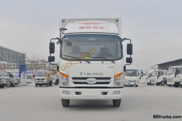 Tangjun Ouling T3 Series 130hp 4X2(6 wheels) 4.15m Single Row Van Light Truck Exterior (2) | 86Trucks