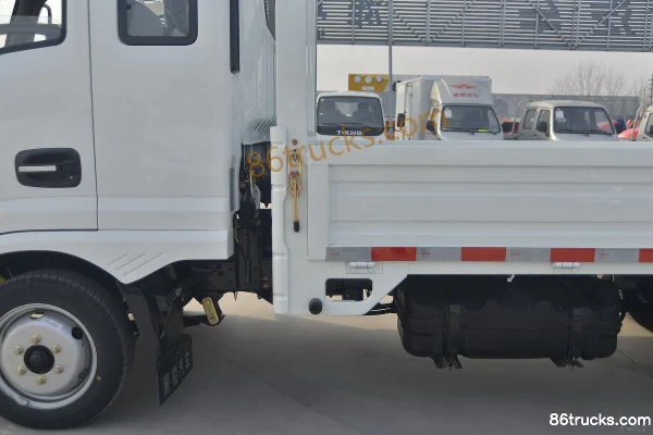 Tangjun Ouling Jinlika II 129 hp 4X2(6 wheels) 3.8m Semi-row Flatbed Light Truck (China VI) Body (2) | 86Trucks