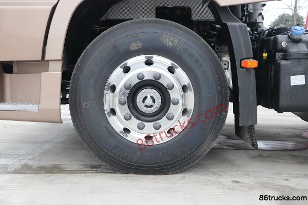 Dongfeng Commercial Vehicle Tianlong Flagship KX 600 hp 6X4(10 wheels) Tractor Truck Chassis (3) | 86Trucks