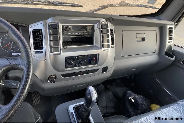 Dongfeng T16 4.5T 4.13m Single Row Pure Electric Van Light Truck 81.14kWh 4X2(6 wheels) Cab (3) | 86Trucks