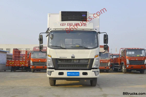Sinotruk HOWO Wang 160 ch 4X2(6 roues) camion frigorifique 4,1 m Extérieur (2) | 86Trucks