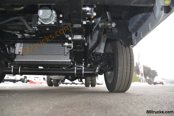 JAC Kaida X6 1.5L 113hp 4X2(6 wheels) 2.97m double-row van micro truck (China VI) Chassis (3) | 86Trucks