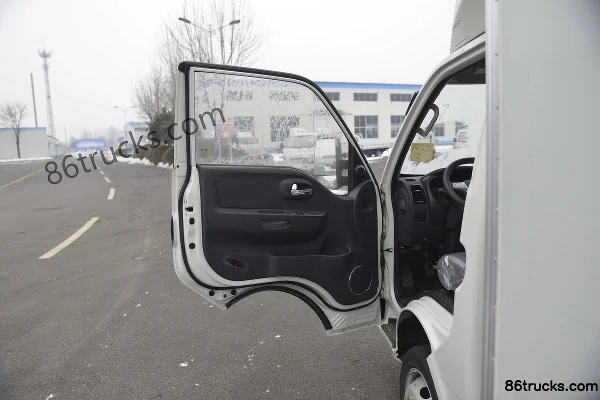 JAC Kaida X6 1.8L 130hp 4X2(6 wheels) 3.5m Single Row Van Mini Truck (China VI) Cab (1) | 86Trucks
