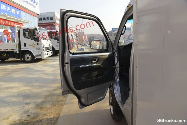 Dongfeng T3 (ex Xiaobawang W) 1,3 L 91 ch 4X2(6 roues) 2,7 m camion fourgon cabine simple (pneus simples arrière) (China VI) (1) | 86Trucks
