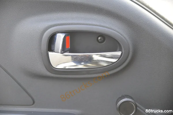 JAC Kaida X7 121 ch 4X2(6 roues) 4 m cabine simple camion fourgon (3) | 86Trucks