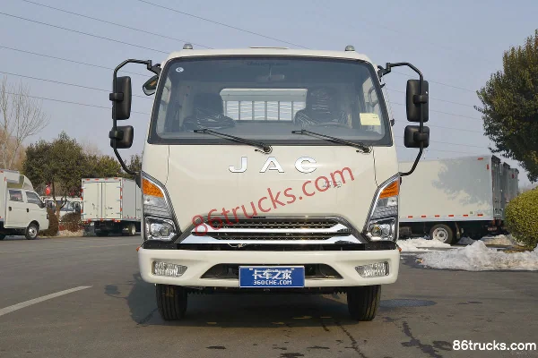 JAC Kangling J5 130 hp 4X2(6 wheels) 4.18m Single Row Grating Van Light Truck Exterior (2) | 86Trucks
