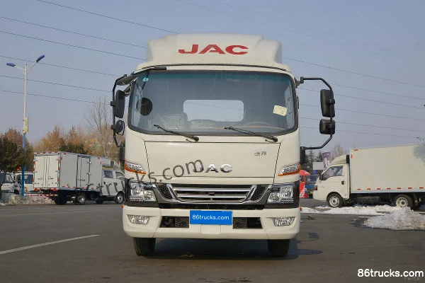JAC Junling A8 170 hp 4X2(6 wheels) 4.18m single-row railing-side cargo truck (China VI) Exterior (2) | 86Trucks