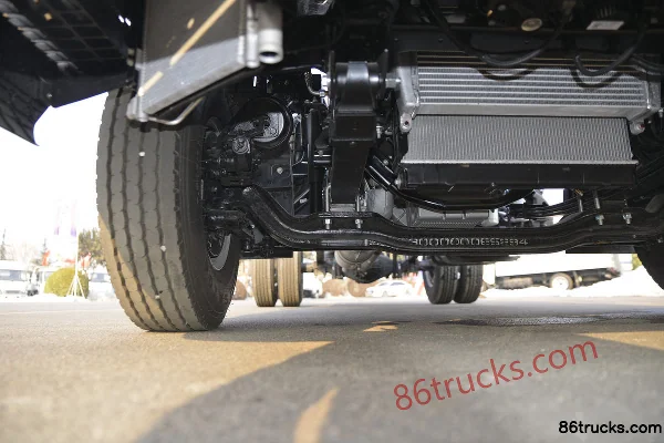 JAC Junling A8 170 hp 4X2(6 wheels) 4.18m single-row railing-side cargo truck (China VI) Chassis (2) | 86Trucks