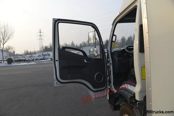 JAC Junling V6 120hp 4X2(6 wheels) 4.18m single-row van light truck Cab (1) | 86Trucks