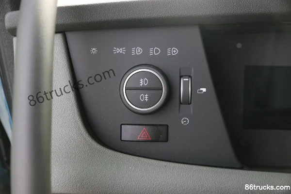 Volvo FH Heavy Truck 460 hp 6X2(8 wheels) AMT Automatic Tractor Truck Cab (3) | 86Trucks