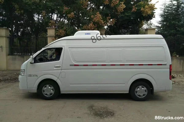 Foton Commercial Vehicle Fengjing G9 129hp 4X2(6 wheels) Refrigerated Truck (Chengliwei Brand) Exterior (2) | 86Trucks