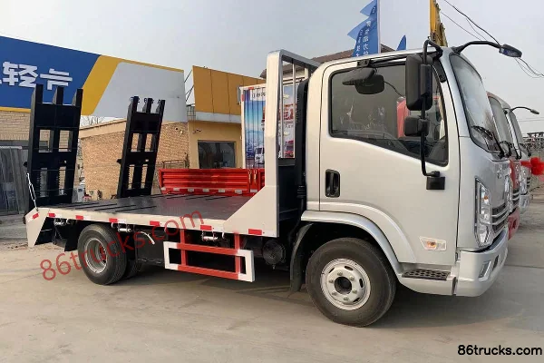 SHACMAN Light Truck Delong K3000 160hp 4X2(6 wheels) Flatbed Truck Exterior
