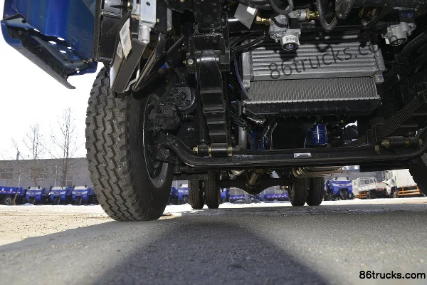 Feidi D2 Series 95 hp 4X2(6 wheels) 4.17m Single Row Flatbed Light Truck Chassis (2) | 86Trucks