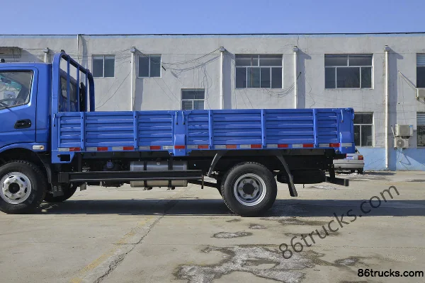 Feidi D2 Series 95 hp 4X2(6 wheels) 4.17m Single Row Flatbed Light Truck Body (2) | 86Trucks
