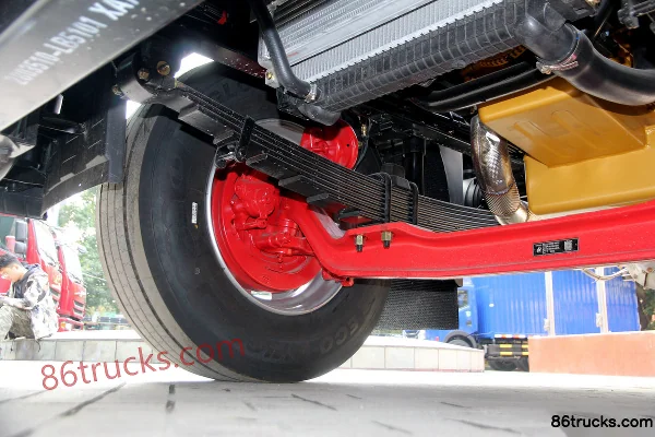 Dongfeng Duolika D9 200hp 4X2(6 wheels) 8m Van Cargo Truck (China VI) Chassis (2) | 86Trucks