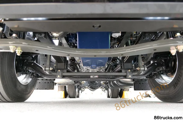 XCMG Hanfeng P7 430 hp 6X4(10 wheels) Tractor Truck (China VI) Chassis (1) | 86Trucks
