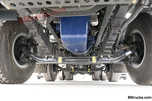 XCMG Hanfeng P7 Composite 375 hp 8X4(12 wheels) 5.8m dump garbage truck (China VI) Chassis (1) | 86Trucks
