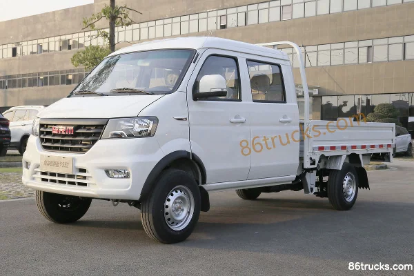 Jinbei Xinka S52 version standard 123 ch 4X2(6 roues) essence camion plateau double cabine 2,55 m (China VI) Extérieur (3) | 86Trucks