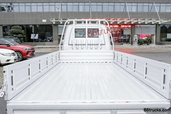 Jinbei Xinka T50 PLUS Standard 149 hp 4X2(6 wheels) Gasoline 3.855m single-row flatbed mini truck (China VI) Chassis (2) | 86Trucks
