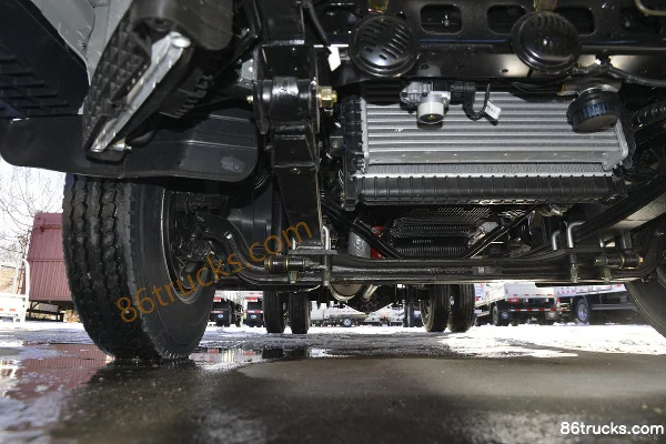 Foton Times Linghang 5 High-End Edition 131 hp 4X2(6 wheels) 4.17m Single Row Flatbed Light Truck Chassis (2) | 86Trucks