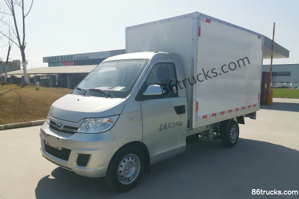 Guotai Automobile EX30 2.7T 2.935m single-row pure electric box mini truck 43.2kWh 4X2(6 wheels) Exterior (3) | 86Trucks