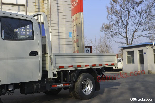 Foton Times M3 88 hp 4X2(6 wheels) 2.65m Double Row Flatbed Light Truck (3360mm Wheelbase) Body (1) | 86Trucks