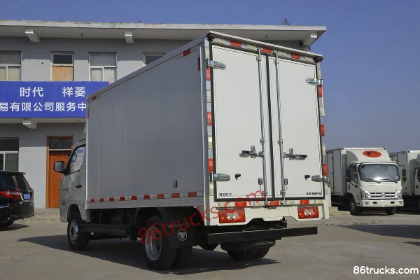 Foton Shidai Xiaoka Star 1 116 hp 4X2(6 wheels) 4.05m single-row van mini truck Body (3) | 86Trucks