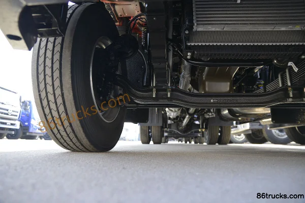 Foton Times Leader ES5 170hp 4X2(6 wheels) 5.8m Semi-row Flatbed Cargo Truck Chassis (2) | 86Trucks