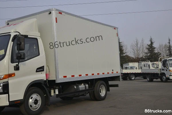 JAC Shuailing E Medium Body 132 hp 4X2(6 wheels) 4.15m Single Row Van Light Truck (1) | 86Trucks