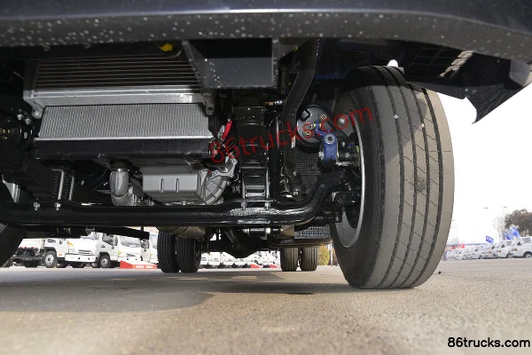JAC Shuailing Q7 Comfort Edition 160 hp 4X2(6 wheels) 5.175m single row flatbed cargo truck (China VI) Chassis (3) | 86Trucks