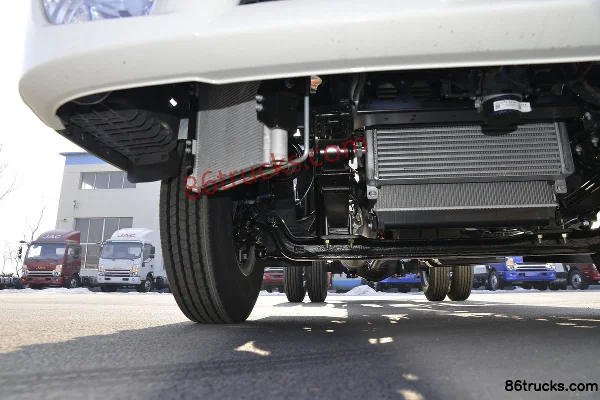 JAC Shuailing E version intermédiaire 152 ch 4X2(6 roues) camion léger fourgon cabine simple 4,15 m Châssis (2) | 86Trucks